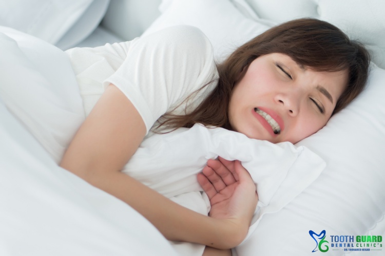 اسباب الجز على الاسنان اثناء النوم